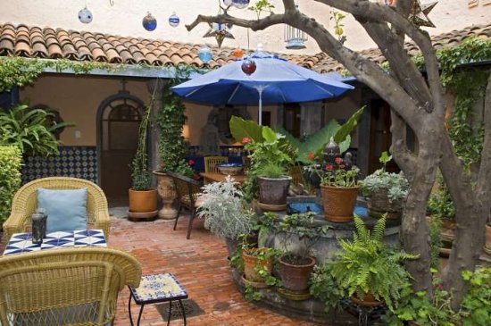 http://www.premiersanmiguel.com/custimages/CasaAuroraBorealis184.jpg